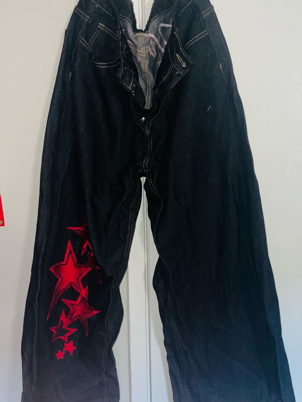 SHEIN Black Jeans with Red Star Accent